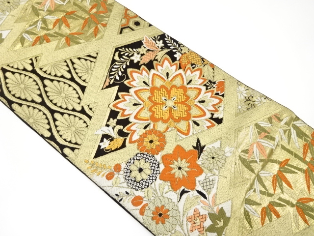 アンティーク　松皮菱に笹・花模様織り出し袋帯（材料）